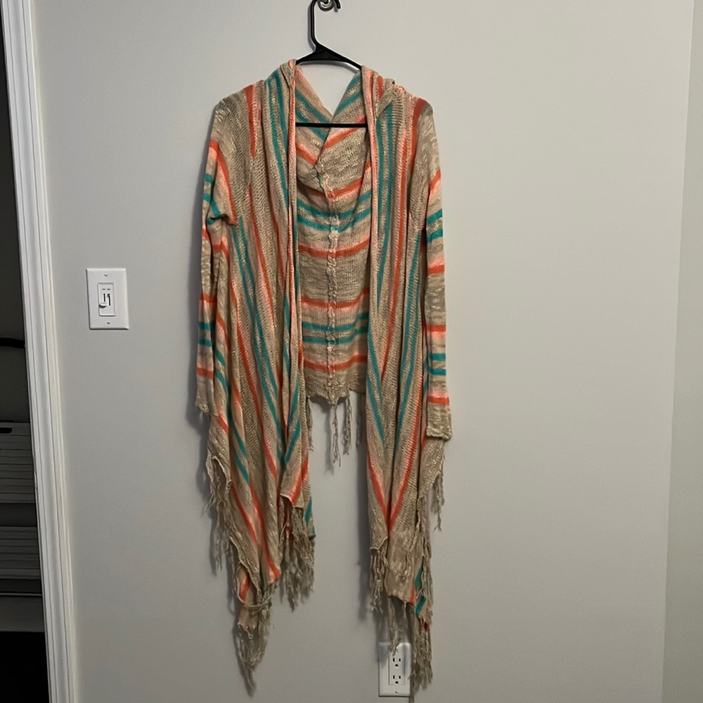 Say what? Shrug size 2x never worn